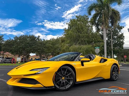 Used 2024 Ferrari SF90 Spider AWD/4WD image 10