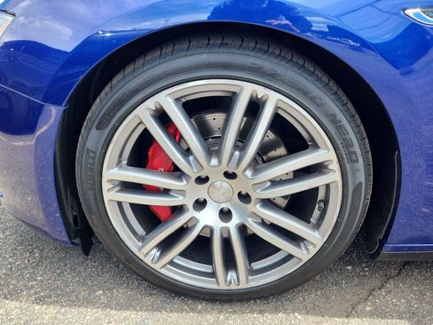 Used 2015 Maserati Ghibli S Q4 AWD/4WD image 21