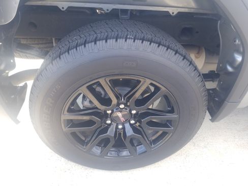 Used 2025 GMC Sierra 1500 Elevation RWD image 23