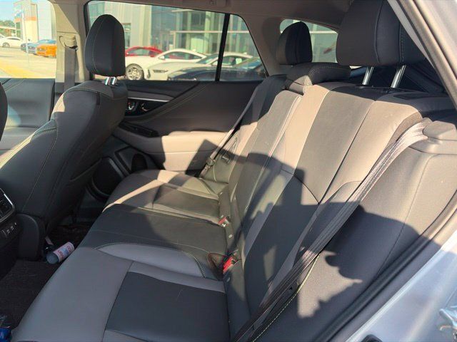 Used 2021 Subaru Outback Onyx Edition XT w/ Popular Package #2 AWD/4WD image 10