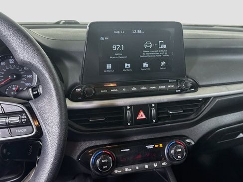 Used 2019 Kia Forte LXS FWD image 18