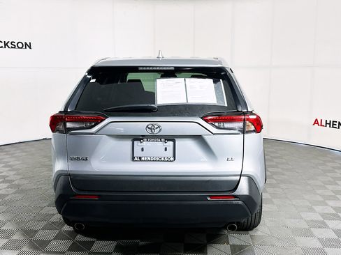 Used 2025 Toyota RAV4 LE image 4