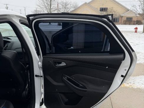 Used 2016 Ford Focus ST w/ Equipment Group 401A image 30