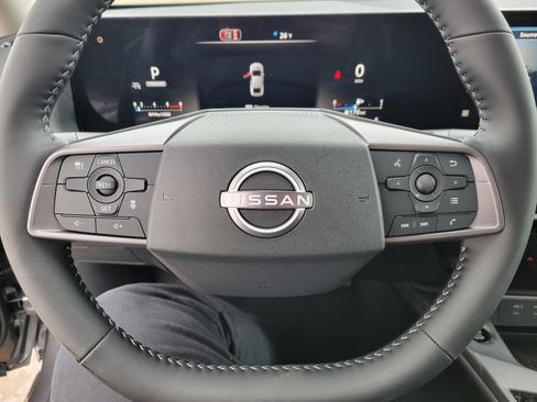 New 2026 Nissan Sentra SV w/ SV Convenience Package FWD image 9
