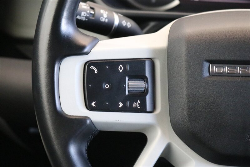 Used 2023 Land Rover Defender 110 S AWD/4WD image 74