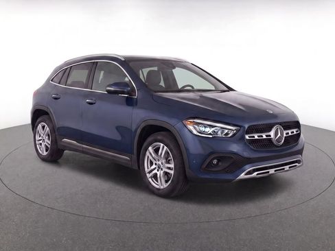 Used 2022 Mercedes-Benz GLA 250 4MATIC w/ Premium Package Lite image 27