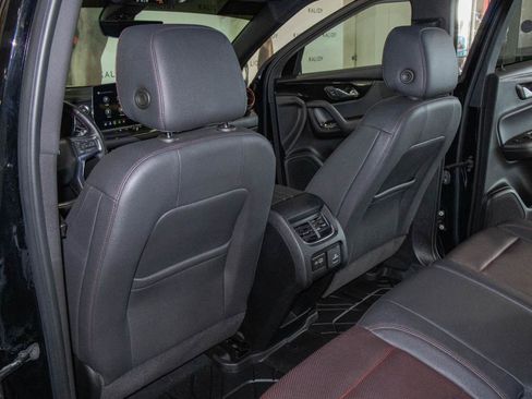 Used 2023 Chevrolet Blazer RS w/ Driver Confidence II Package FWD image 10