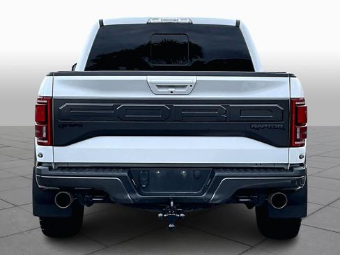 Used 2017 Ford F150 Raptor w/ Equipment Group 802A Luxury image 5