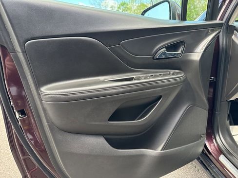 Used 2017 Buick Encore Preferred AWD/4WD image 17