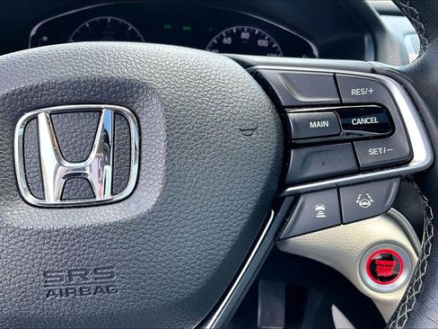 Used 2018 Honda Accord EX-L image 27