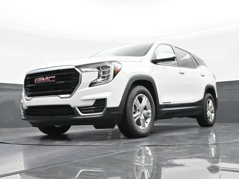 Used 2022 GMC Terrain SLE FWD image 20