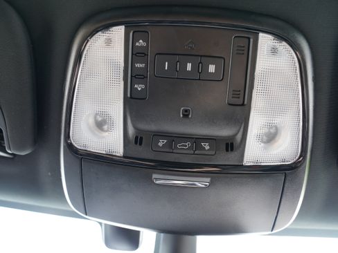Used 2024 Dodge Durango GT AWD/4WD image 31