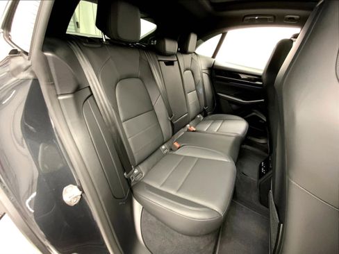 Used 2025 Porsche Macan Electric image 22