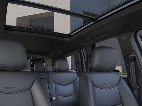New 2025 Cadillac XT6 Luxury image 24