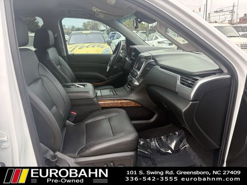 Used 2020 Chevrolet Tahoe Premier w/ RST 6.2L Performance Edition image 16