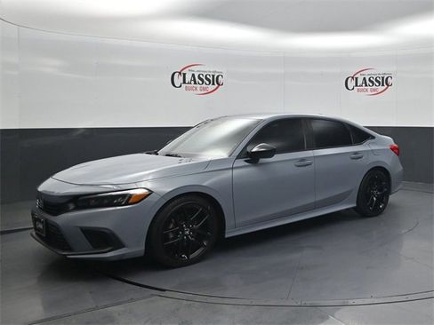 Used 2024 Honda Civic Sport image 3