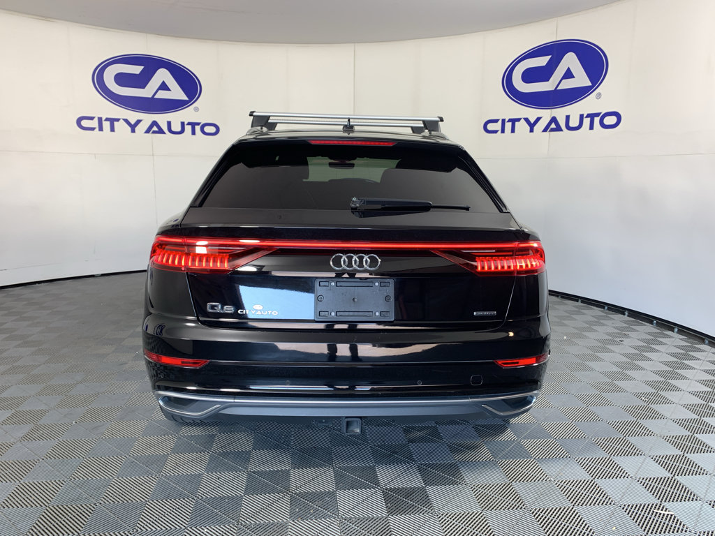 Used 2019 Audi Q8 Premium w/ Convenience Package AWD/4WD image 4