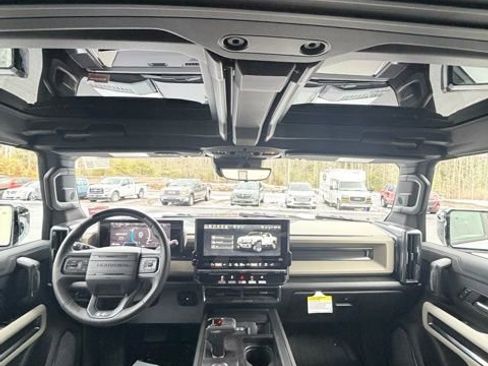 New 2026 GMC Hummer EV 4x4 Crew Cab image 48
