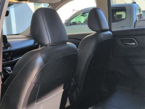 Used 2023 Nissan Rogue Platinum w/ Platinum Premium Package image 19