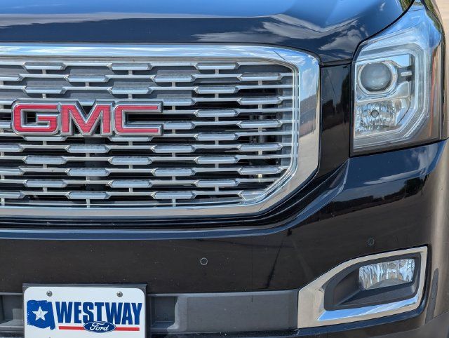 Used 2018 GMC Yukon Denali w/ Open Road Package AWD/4WD image 9