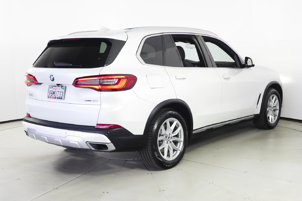 Used 2019 BMW X5 xDrive40i w/ Parking Assistance Package AWD/4WD image 7