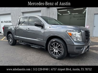 Used 2021 Nissan Titan SV w/ SV Convenience Package