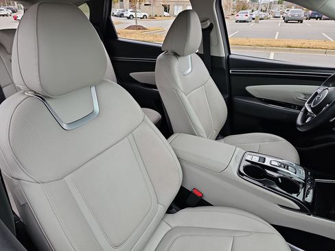 Used 2024 Hyundai Tucson Limited image 10