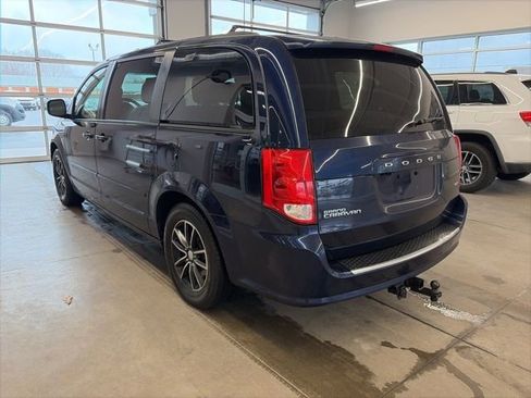Used 2017 Dodge Grand Caravan GT image 6