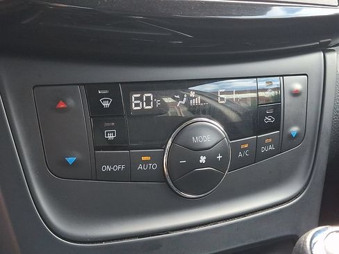 Used 2019 Nissan Sentra SV w/ Electronics Package FWD image 16