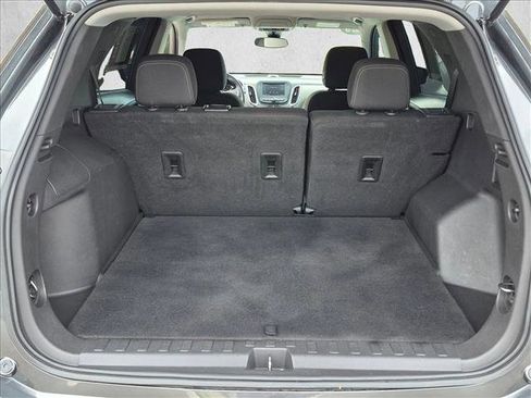 Used 2021 Chevrolet Equinox LT FWD image 6