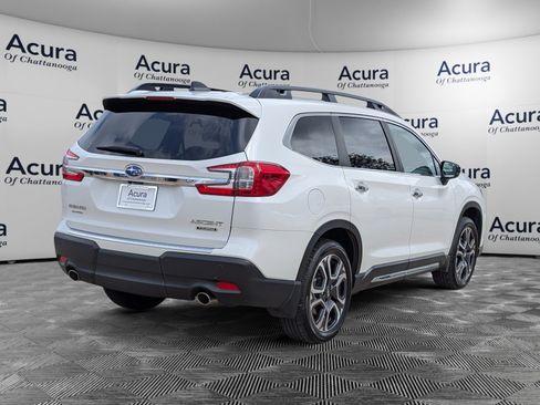Used 2024 Subaru Ascent Touring w/ Popular Package #2 AWD/4WD image 7