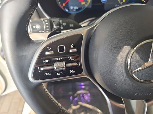 Certified 2022 Mercedes-Benz GLC 300 image 20