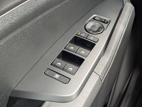 New 2026 Kia Sportage LX FWD image 26