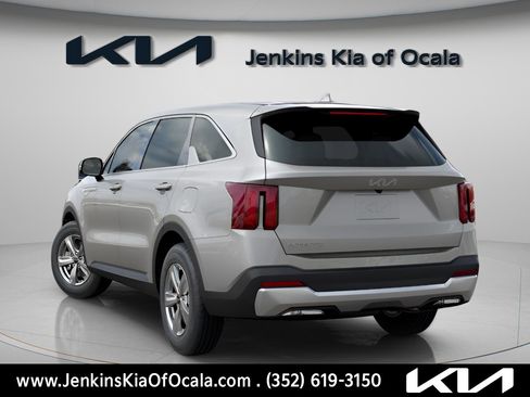 New 2026 Kia Sorento LX image 6