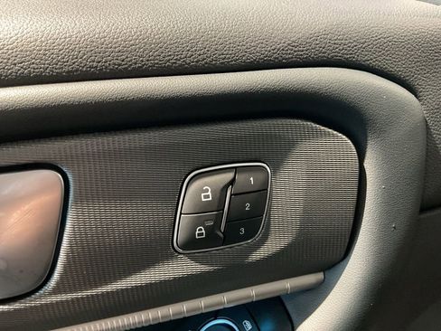 New 2026 Ford Explorer ST-Line w/ ST-Line Street Pack image 10