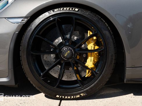 Used 2019 Porsche 911 GT3 image 10
