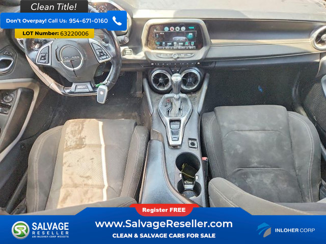 Used 2016 Chevrolet Camaro SS RWD image 11