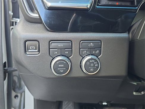 Certified 2022 GMC Sierra 1500 Elevation w/ LPO, Elevation Black Package image 23