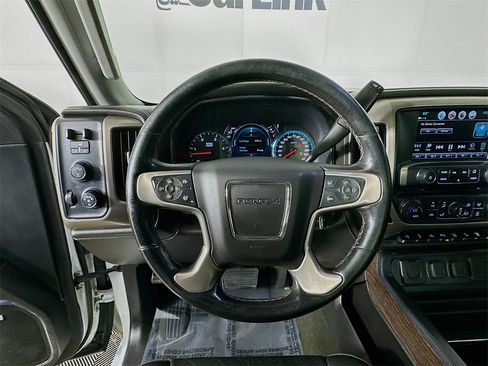 Used 2017 GMC Sierra 2500 Denali w/ Duramax Plus Package image 13
