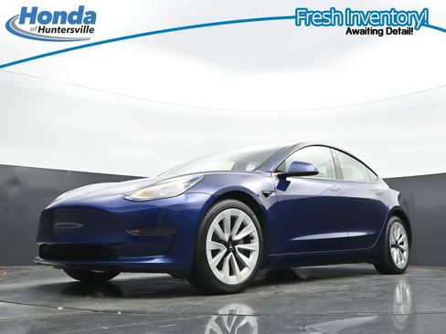 Used 2023 Tesla Model 3 Standard Range RWD image 34