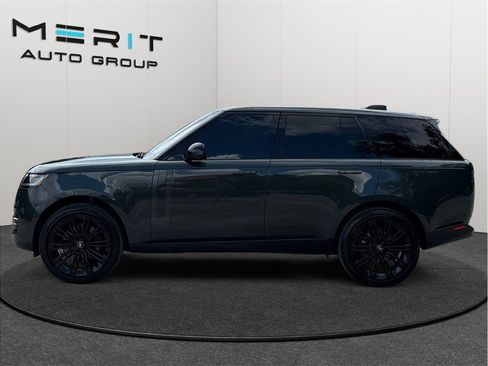 Used 2023 Land Rover Range Rover SE AWD/4WD image 5
