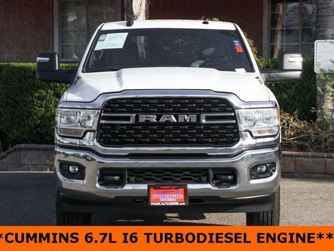 Used 2024 RAM 2500 Big Horn w/ Off Road Package image 3