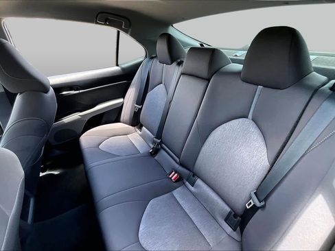 Used 2023 Toyota Camry LE FWD image 19
