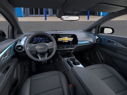 New 2026 Chevrolet Equinox EV LT AWD/4WD image 16