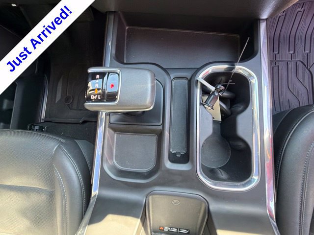Used 2022 GMC Sierra 1500 SLT w/ SLT Convenience Package AWD/4WD image 34