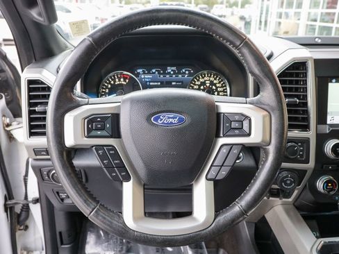 Used 2018 Ford F150 Lariat w/ Equipment Group 502A Luxury AWD/4WD image 21