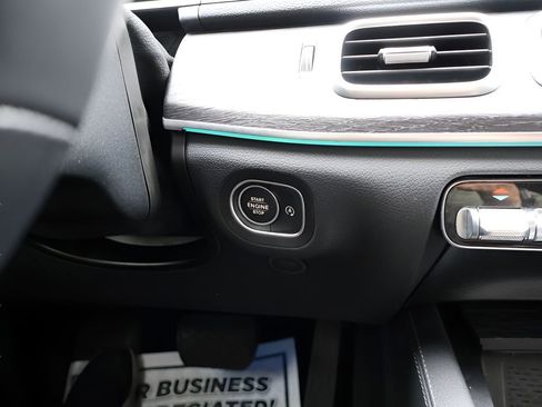 Used 2023 Mercedes-Benz GLE 350 4MATIC image 30