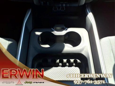 Used 2024 RAM 3500 Big Horn AWD/4WD image 23
