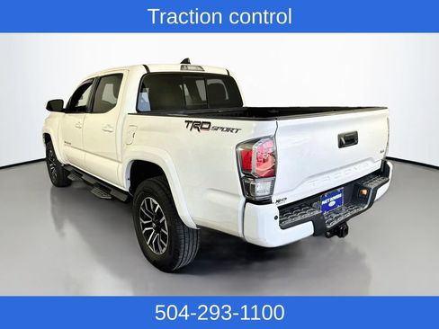 Used 2022 Toyota Tacoma TRD Sport w/ Technology Package RWD image 9