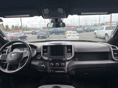 Used 2022 RAM 2500 Big Horn image 29